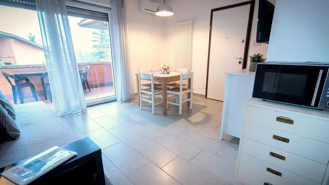 Casa Carla Apartment Peschiera del Garda Italy