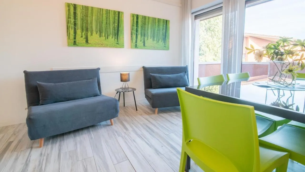 Casa Carla Apartment Peschiera del Garda 0*,  Italy